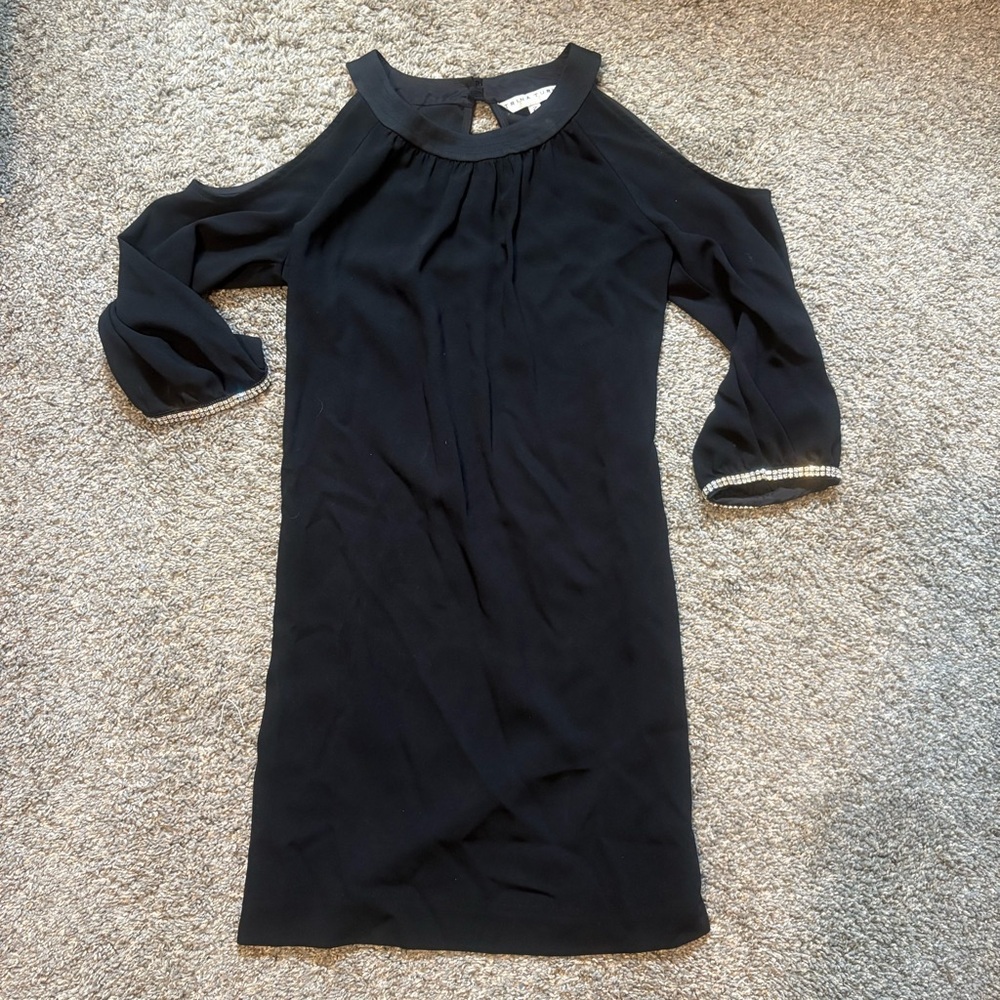 Trina Turk Black Cold Shoulder Shift Dress Rhinestone Cuffs Size 2 Retail $298